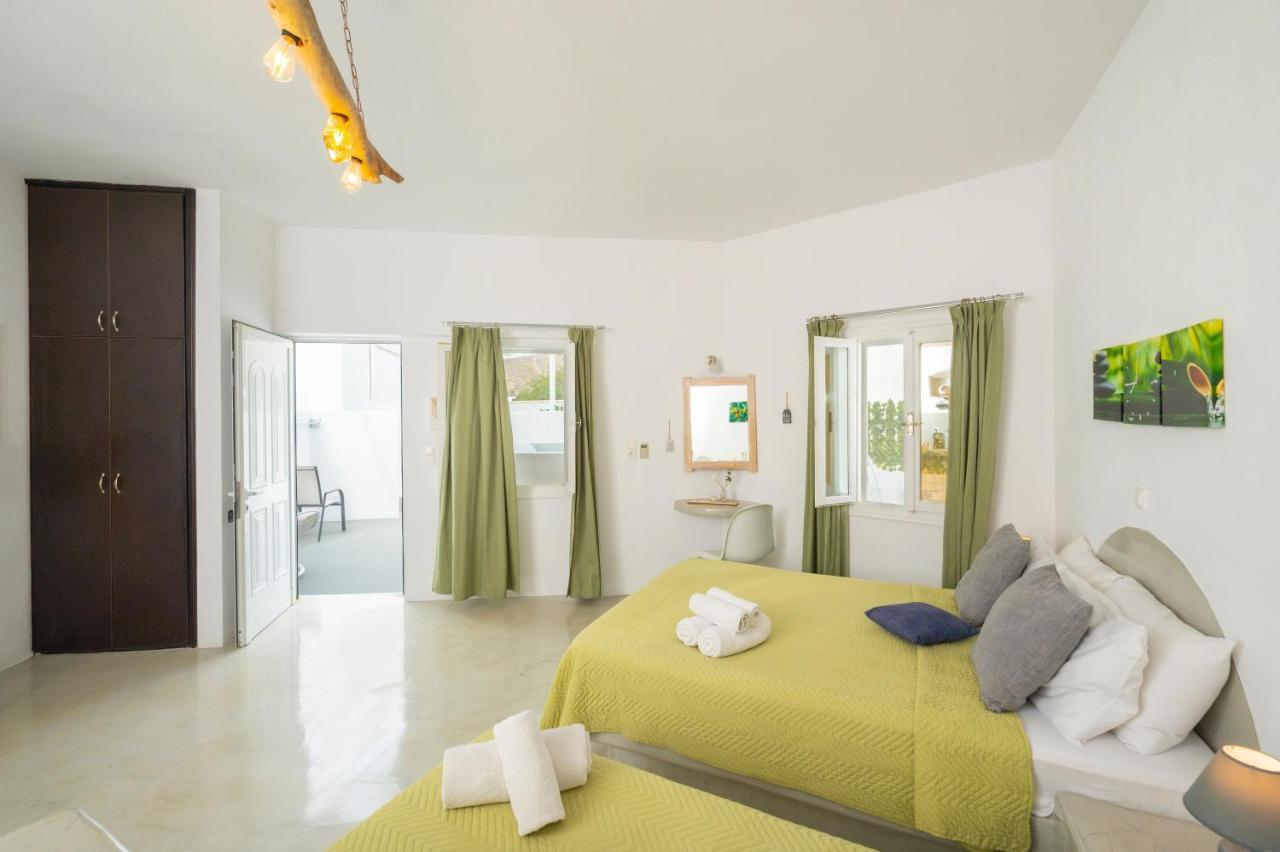 Loukas & Emma Eco Houses Perissa  Exterior foto